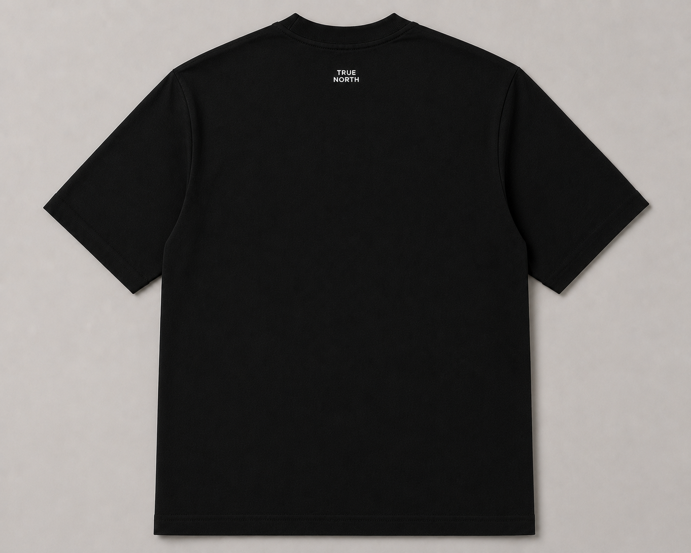 Camiseta Build Something Meaningful.